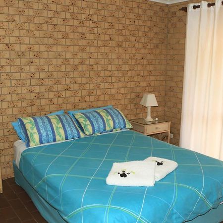 Oasis On Coochiemudlo Hotel Екстериор снимка