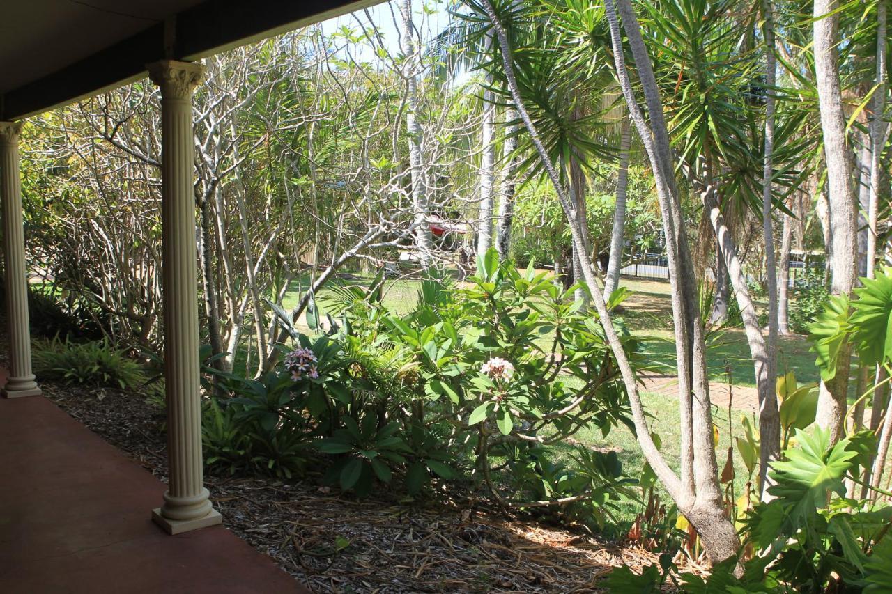 Oasis On Coochiemudlo Hotel Екстериор снимка