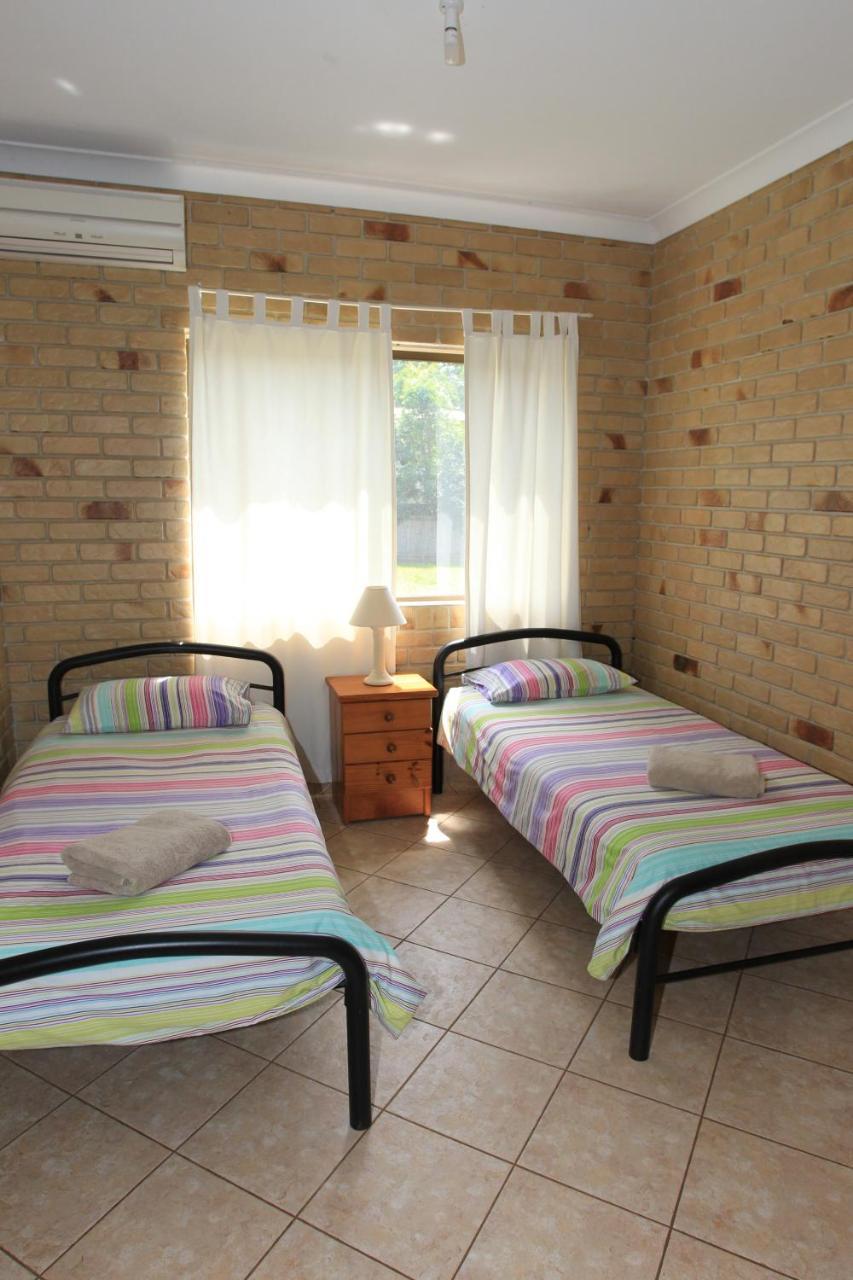 Oasis On Coochiemudlo Hotel Екстериор снимка